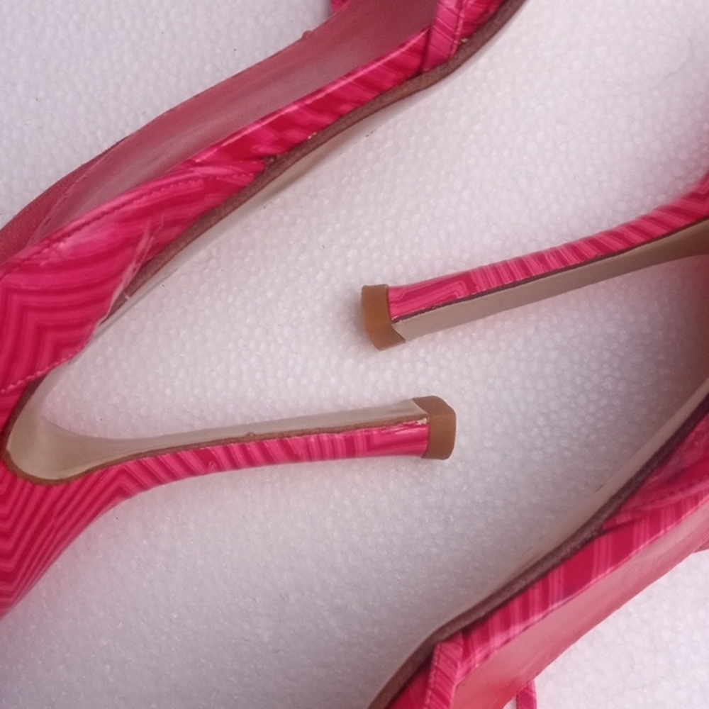 Versace Striped Sexy Strappy 4" Sling-back Heels, Size 9.5 (US) - Picture 14 of 15